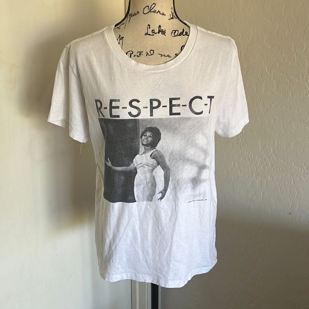 Aretha Franklin Motown Music White Respect Graphic T-Shirt
